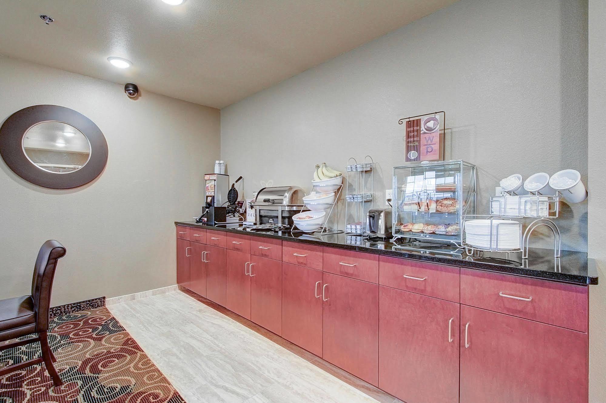 Cobblestone Hotel & Suites Pulaski/Green Bay Εξωτερικό φωτογραφία
