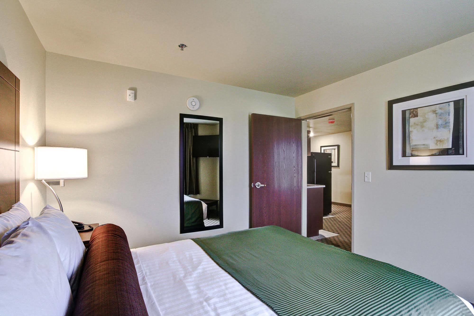 Cobblestone Hotel & Suites Pulaski/Green Bay Εξωτερικό φωτογραφία