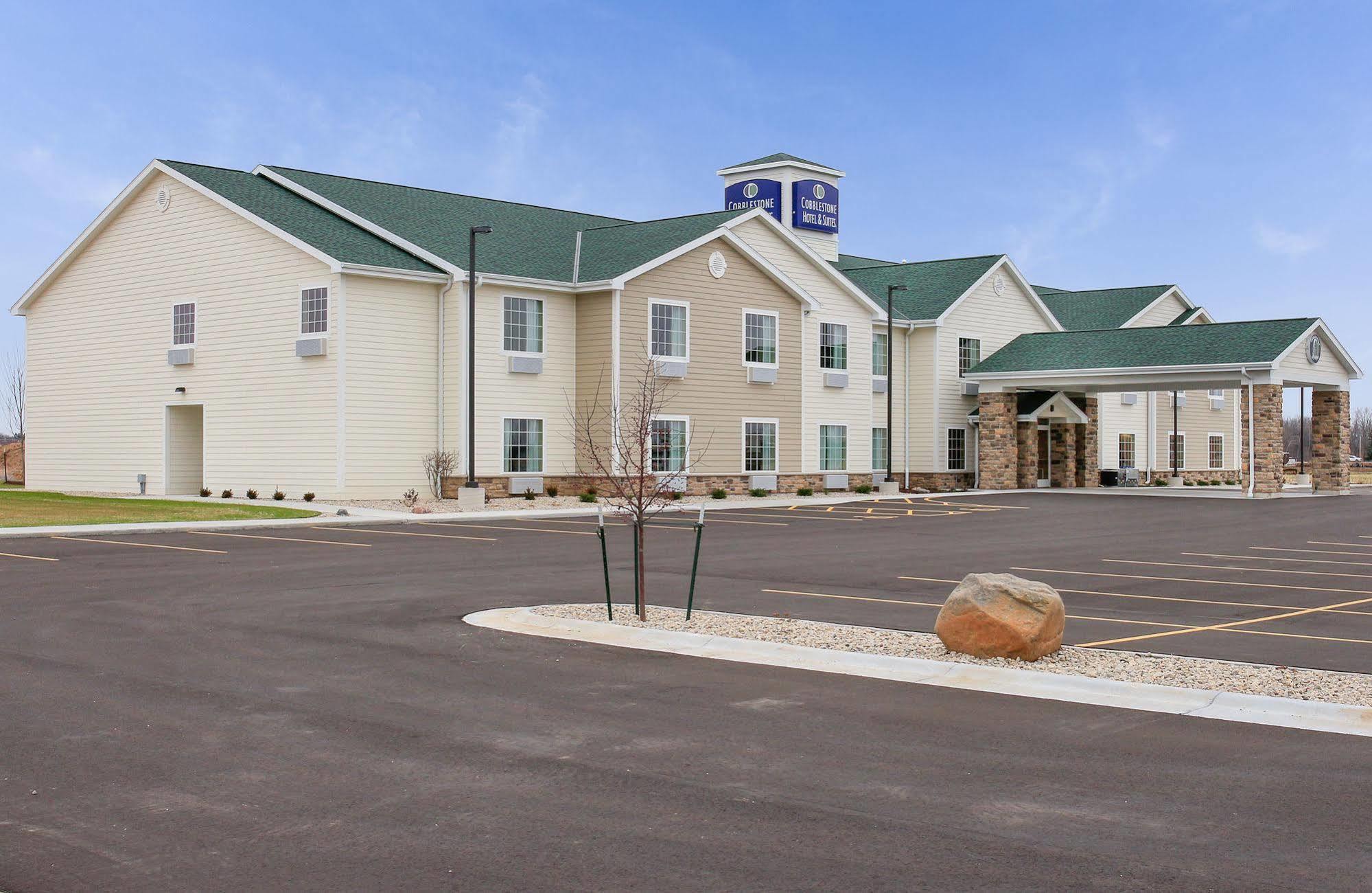 Cobblestone Hotel & Suites Pulaski/Green Bay Εξωτερικό φωτογραφία